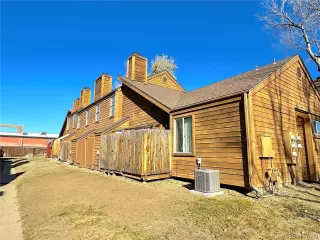 Photo #5: 7369724 Listing