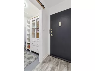 Photo #3: 7371182 Listing 