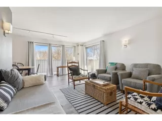 Photo #6: 7371182 Listing 