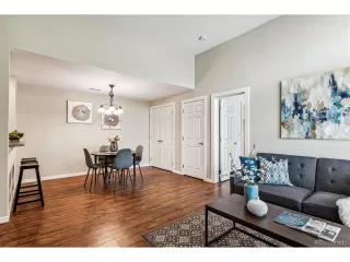 Photo #5: 7376196 Listing 