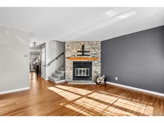 Photo #2: 7381920 Listing 