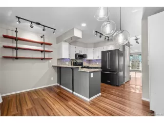 Photo #6: 7381920 Listing 