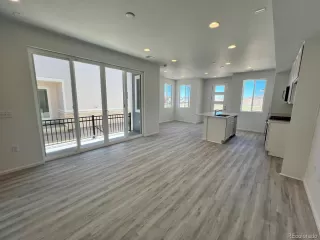 Photo #3: 7383266 Listing
