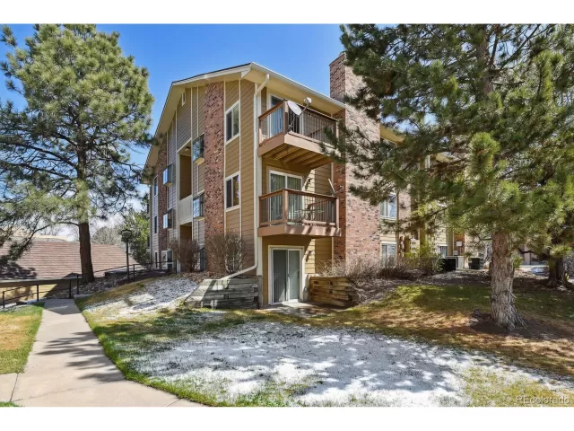 MLS: 7387040 Condo For Sale