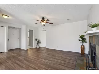 Photo #3: 7387040 Listing