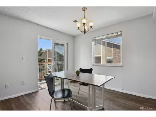 Photo #5: 7387040 Listing