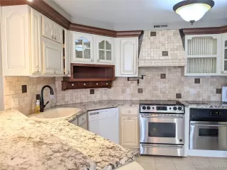 Photo #6: 7387274 Listing