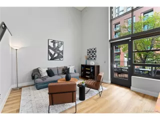 Photo #4: 7387420 Listing