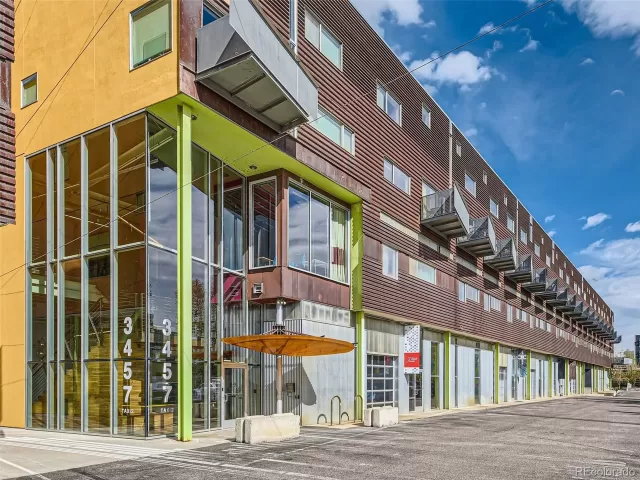 MLS: 7388078 Condo For Sale