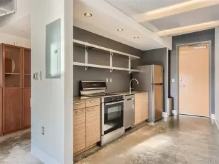 Photo #6: 7388078 Listing 