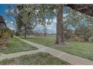 Photo #2: 7390998 Listing