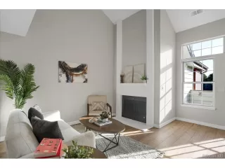 Photo #2: 7392266 Listing