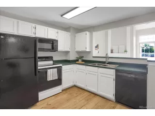 Photo #4: 7392266 Listing