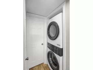 Photo #6: 7392266 Listing