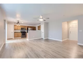 Photo #5: 7392292 Listing