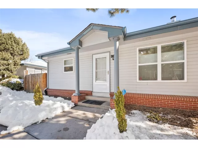 MLS: 7394282 Condo For Sale