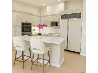 Photo #3: 7396302 Listing