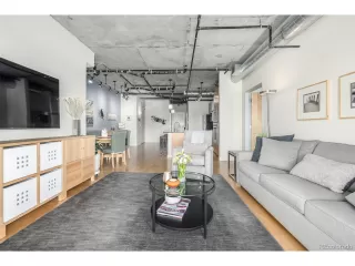 Photo #6: 7398617 Listing