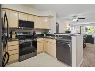 Photo #2: 7398635 Listing