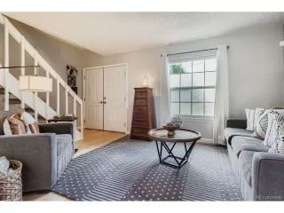 Photo #4: 7399269 Listing