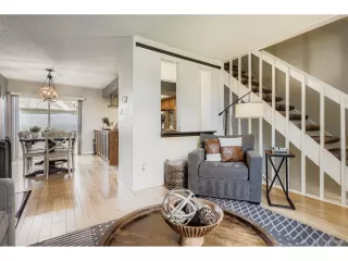 Photo #6: 7399269 Listing