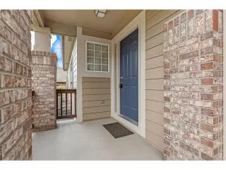 Photo #4: 7400007 Listing