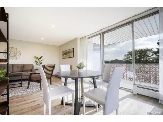 Photo #6: 7400817 Listing