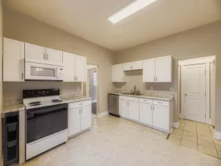 Photo #5: 7402779 Listing 