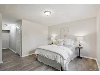 Photo #4: 7404105 Listing