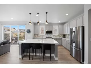 Photo #3: 7404517 Listing