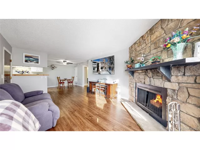 MLS: 7404707 Condo For Sale