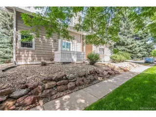 Photo #2: 7404843 Listing