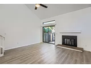 Photo #5: 7405509 Listing