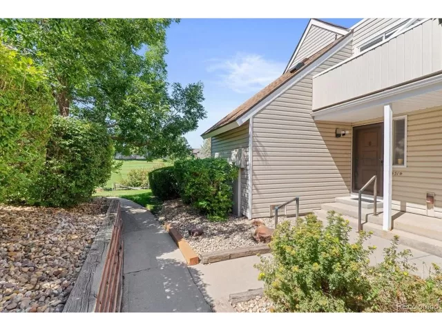 MLS: 7405563 Condo For Sale