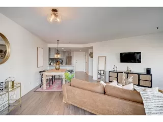 Photo #5: 7406742 Listing 