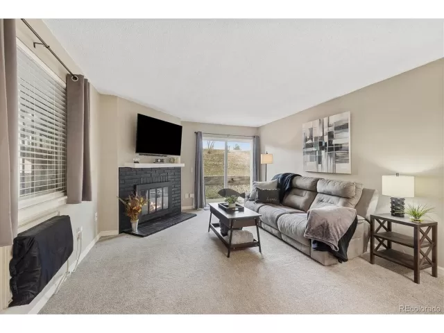 MLS: 7407382 Condo For Sale