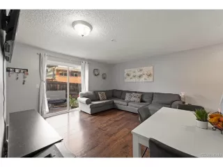Photo #4: 7408702 Listing