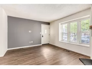 Photo #5: 7409827 Listing 