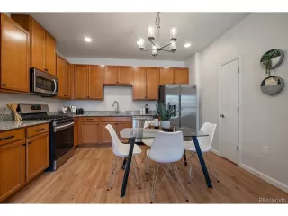 Photo #4: 7410460 Listing 