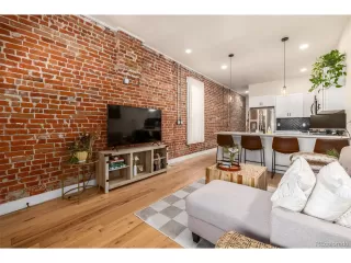 Photo #5: 7411975 Listing 