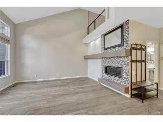 Photo #5: 7412308 Listing