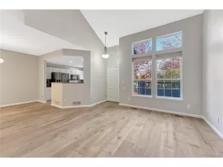 Photo #6: 7412308 Listing