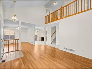 Photo #3: 7414157 Listing