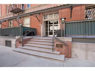 Photo #2: 7414378 Listing