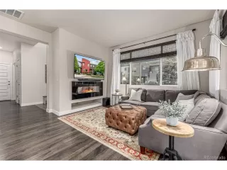 Photo #6: 7415121 Listing