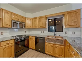 Photo #2: 7416997 Listing 