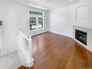 Photo #2: 7417946 Listing