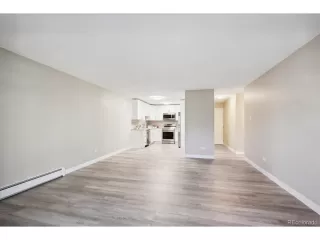 Photo #4: 7421805 Listing