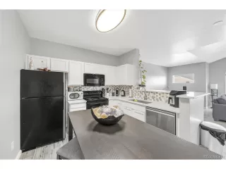 Photo #5: 7422459 Listing 