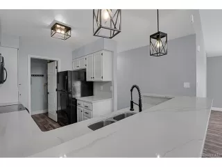 Photo #5: 7424404 Listing